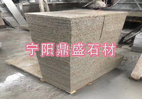 供应优质路沿石,园林景观石,公路路缘石,宁阳石材制品厂 供应优质路沿石,园林景观石,公路路缘石,宁阳石材制品厂