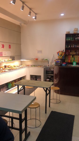 香里香快餐招聘