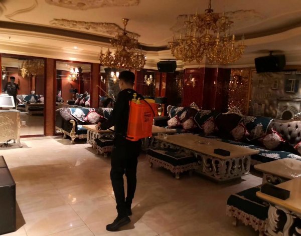 招聘KTV女服务员