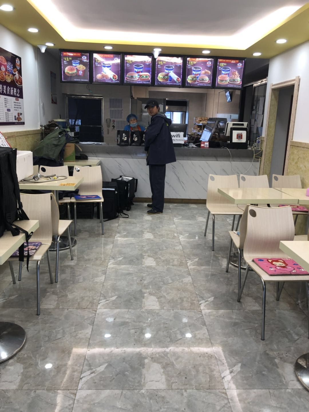 汉堡店、水吧、招聘