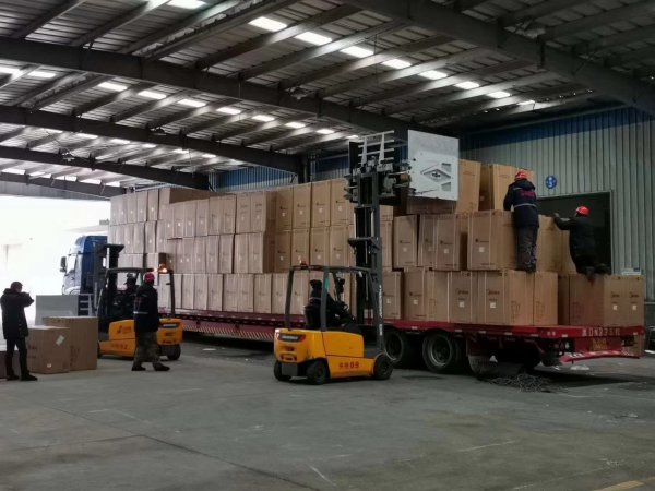 长春亚奇物流园招聘装卸工