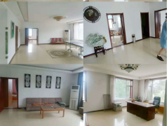 白城市五家户公路与铁路间大院厂房出售