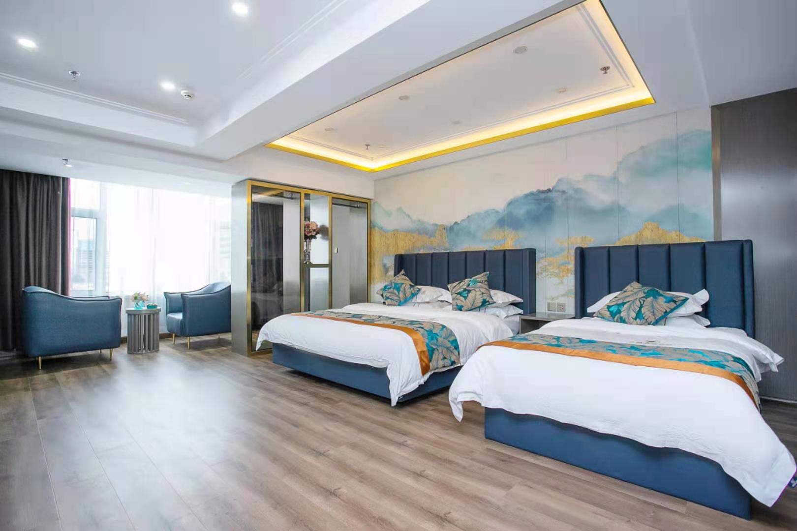 招聘酒店前台1人