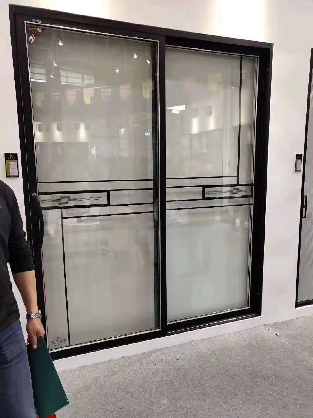 坤龙门业彩铝推拉门厂招聘