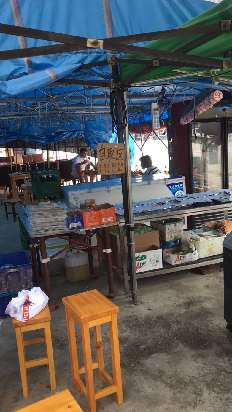 快手(春城小贱) 独特味道烧烤:地摊大排档～招聘