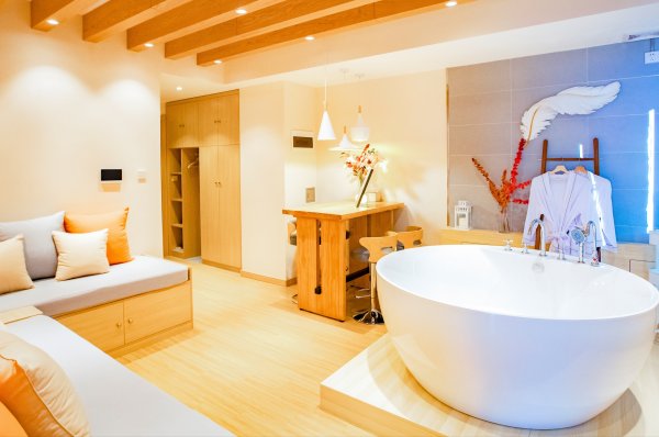 高薪酒店民宿招聘