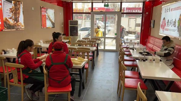 排骨米饭黄焖鸡招工