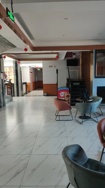 丽景湾洗浴招聘